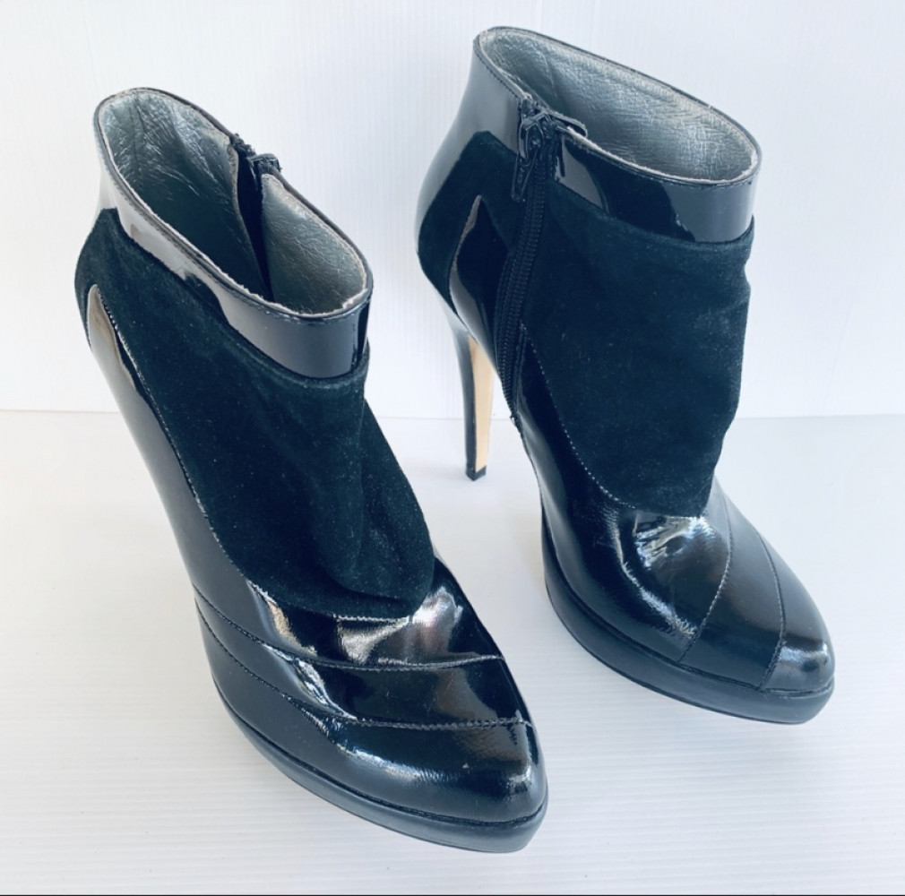 Sync Black Patent and Suede Stiletto Heel Ankle Boots Zip Side