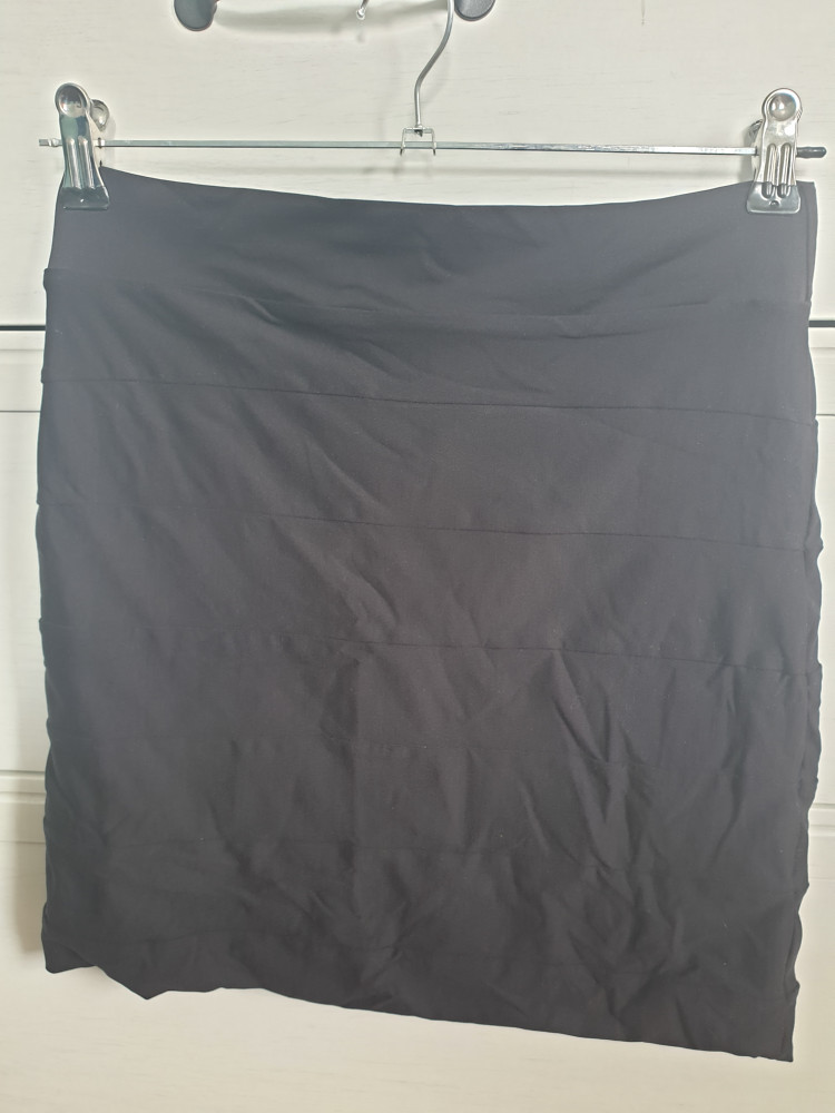 Size 2 Black mini skirt