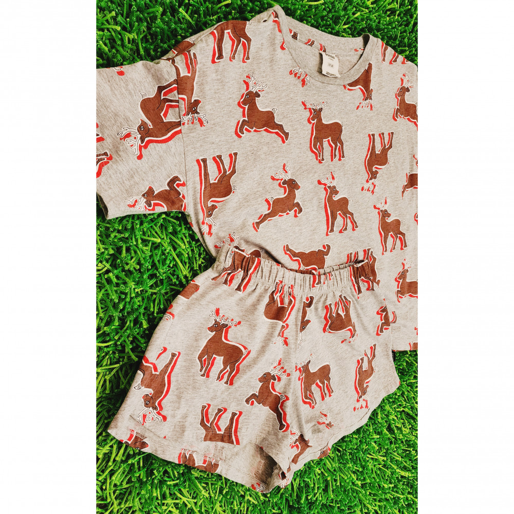 Rain Deer Christmas Pyjamas Set Relaxed Tshirt Highwaisted Shorts XXS 