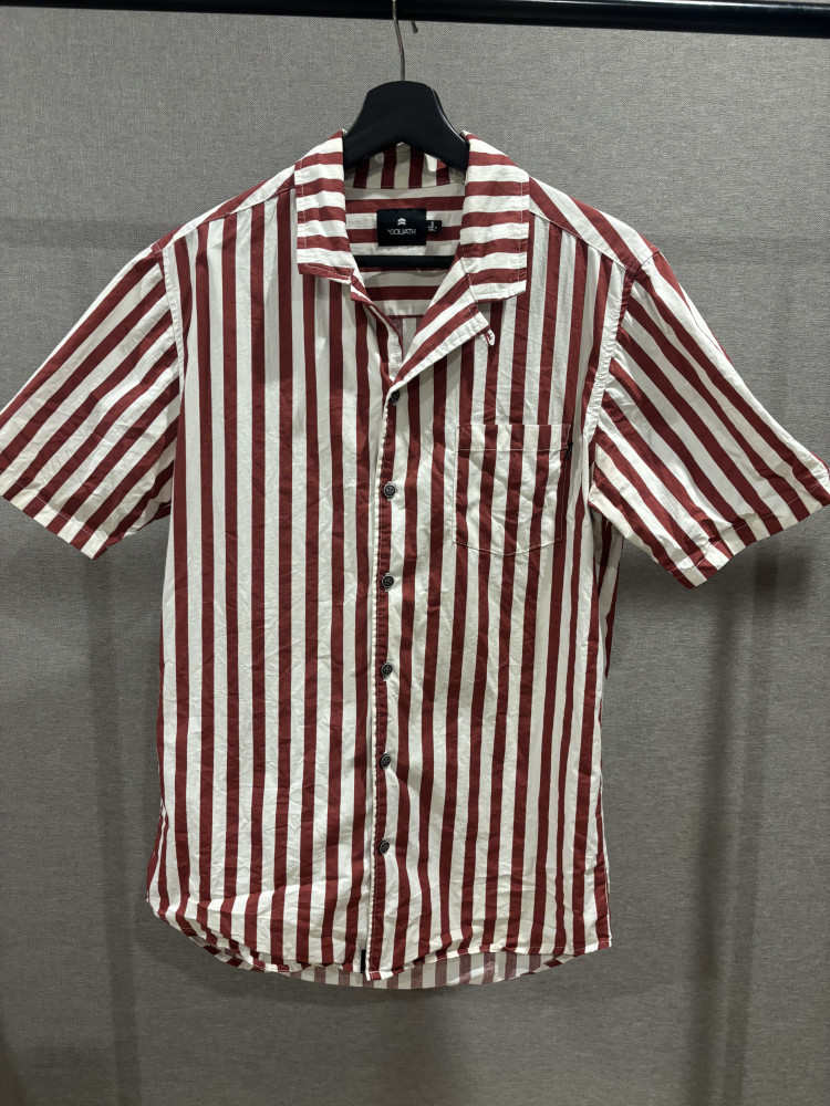 striped shirt