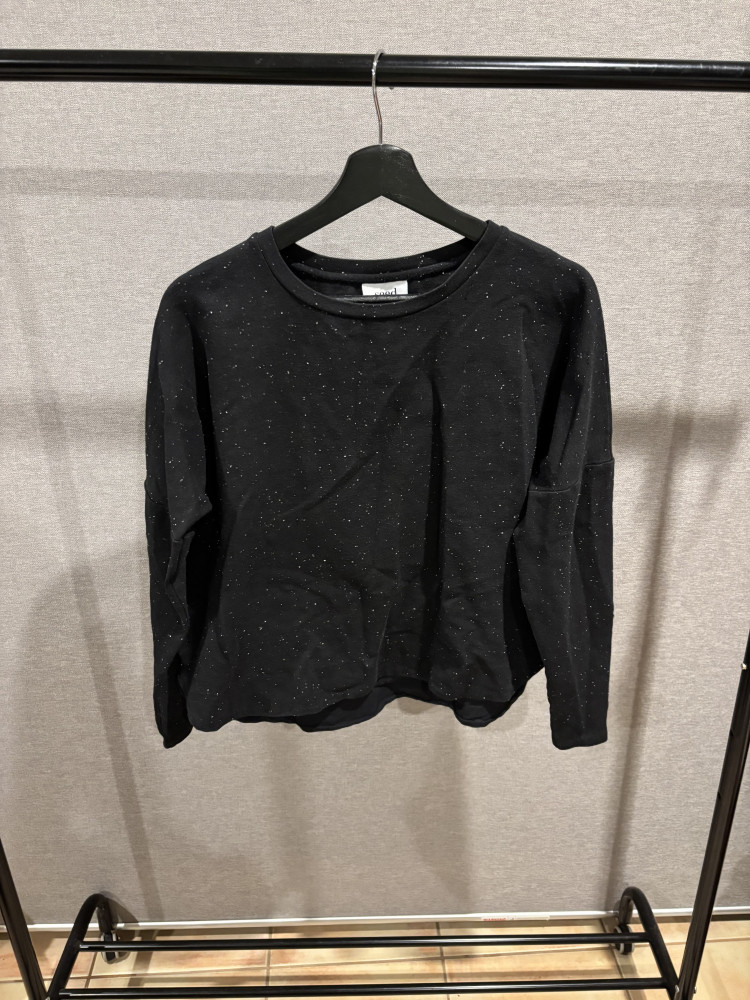 black fleck jumper