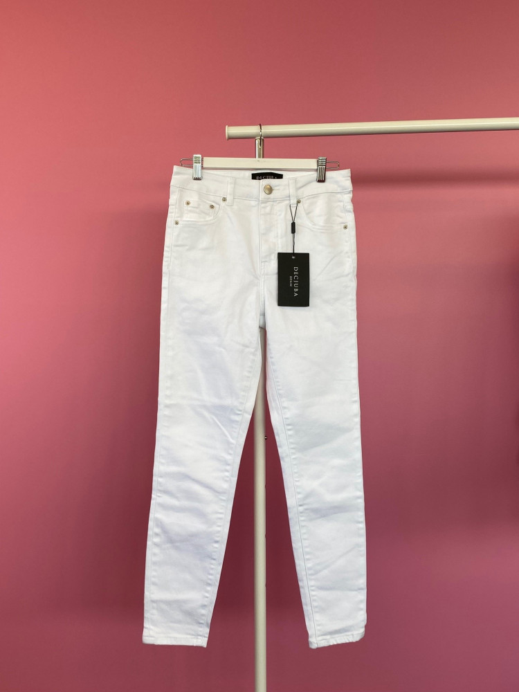 White Decjuba Jeans