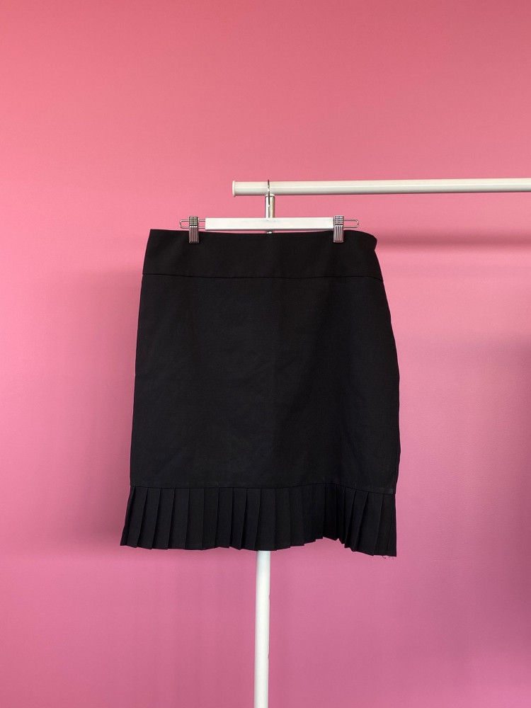 Black Jacqui E Skirt with Frill