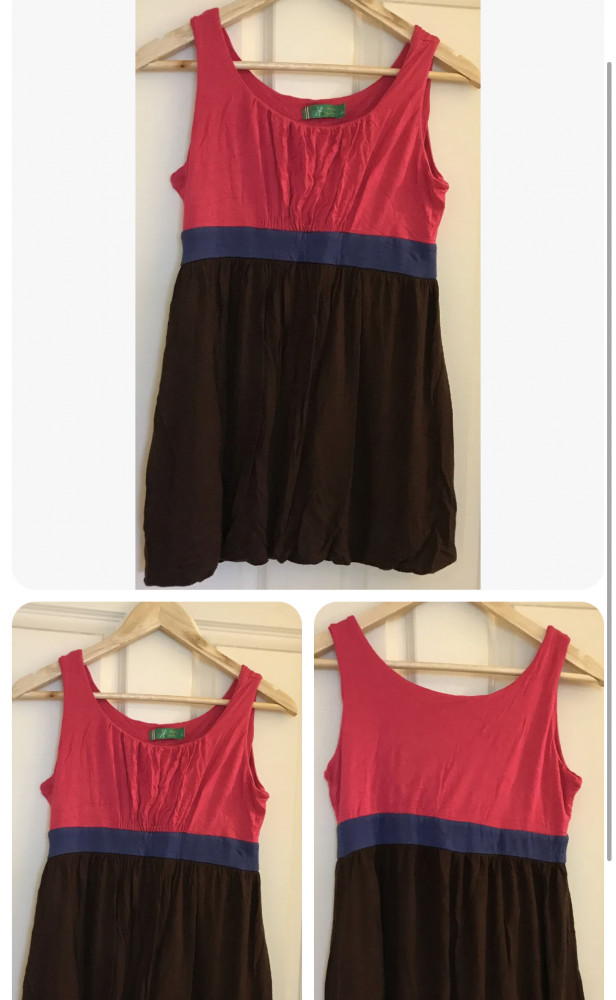 Sleeveless tunic