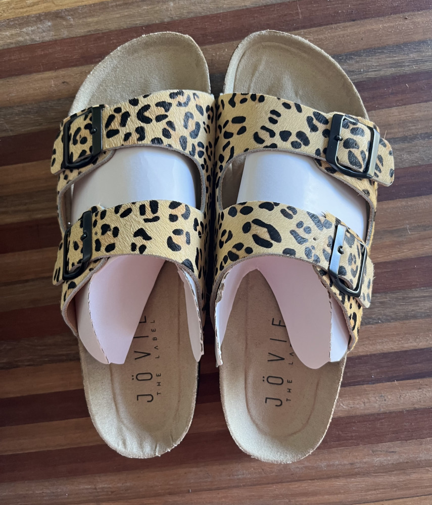 Jovie The Label Bondi Sandal - size 39