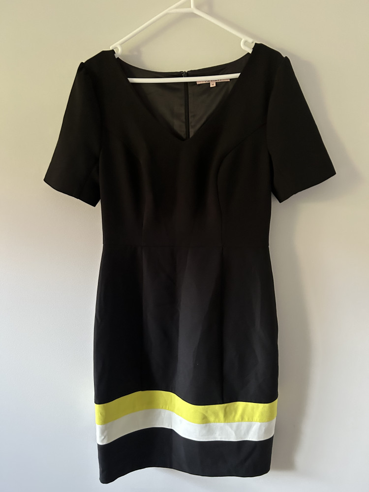Review black dress size 12 