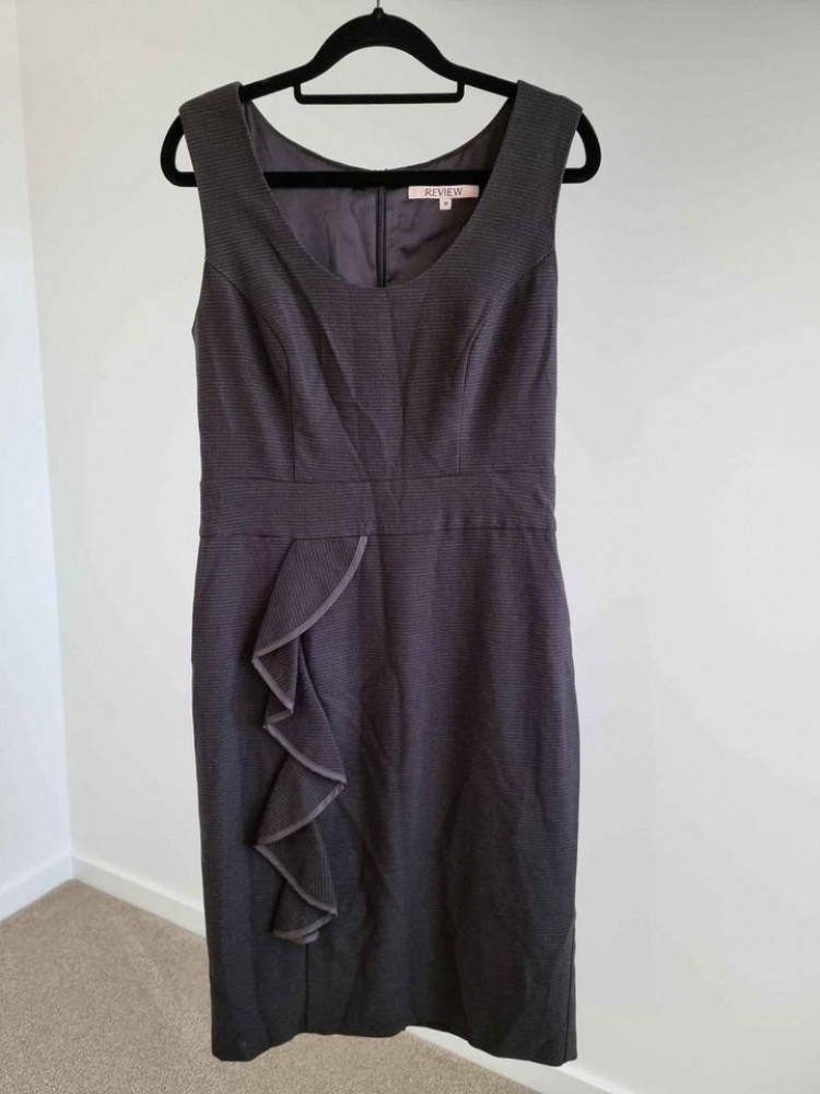Review Dress Size 10